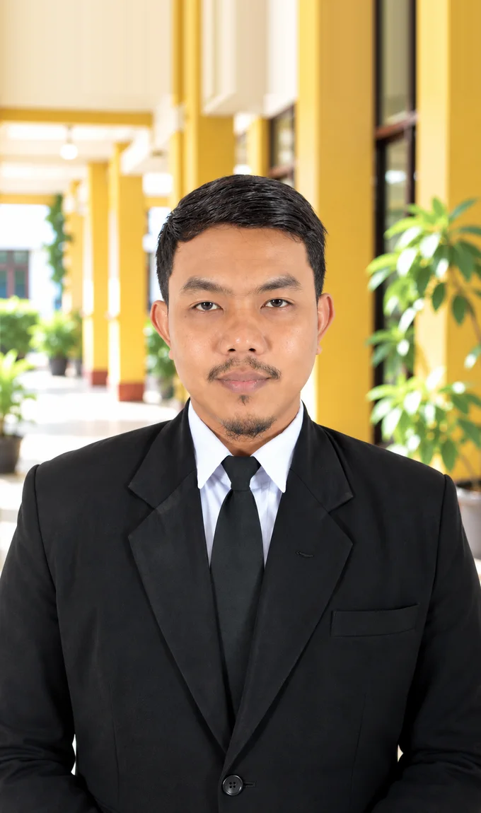 Foto resmi Muhammad Iqbal, S.Kom - Staf Entri Data & Tim IT