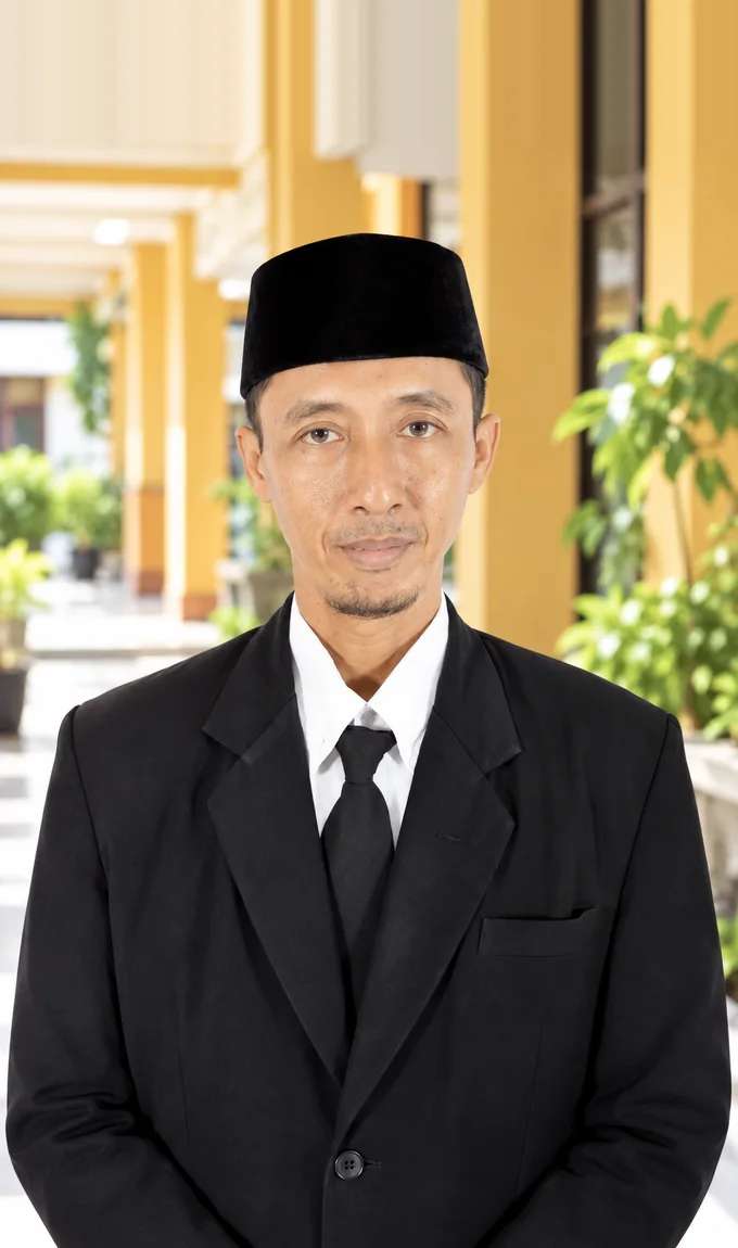 Foto resmi H. Muhammad Masyhud, S.HI - Guru Pendidikan Agama Islam